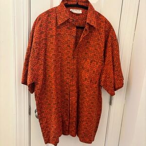 Unique Batik Raleigh NC Men's Orange Hawaiian Patterned Casual Shirt size M